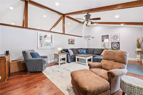 6985 Harrington Ave, Boardman, OH 44512 photo 14