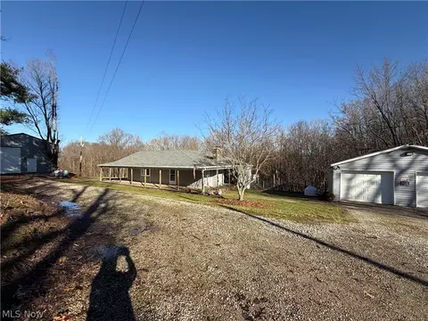 2985 Township Road 362 SE, New Lexington, OH 43764