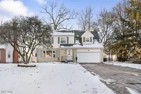 672 Mineola Ave, Akron, OH 44320