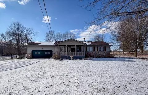 3875 Mcclintocksburg Rd, Diamond, OH 44412