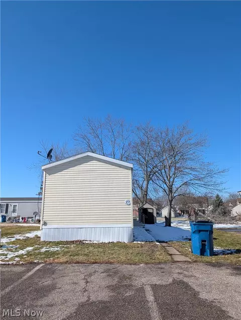 155 Cedar Brook Dr, Elyria, OH 44035