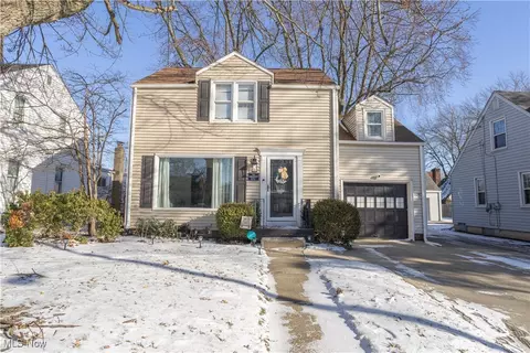 134 Raff Rd NW, Canton, OH 44708