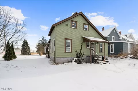 5127 Nathan Ave, Ashtabula, OH 44004 photo 4