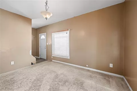 5127 Nathan Ave, Ashtabula, OH 44004 photo 8