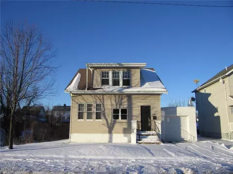 12808 Kadel Ave, Cleveland, OH 44135