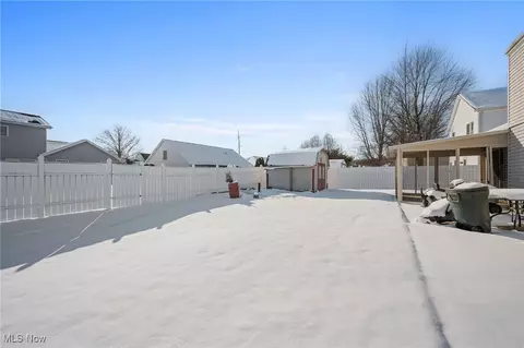 Exterior - 348 Pemberton Dr, Elyria, OH 44035 photo 4 of 7