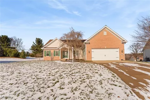 1513 Chidwell St NE, Canton, OH 44714