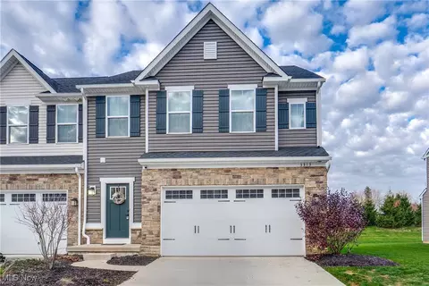 3313 Jackson Park Dr NW, Massillon, OH 44646