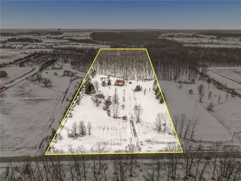 8282 River Corners Rd, Homerville, OH 44235 photo 32