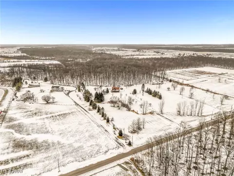 8282 River Corners Rd, Homerville, OH 44235 photo 34