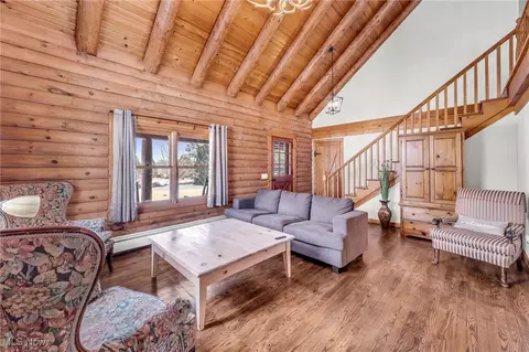 8282 River Corners Rd, Homerville, OH 44235 photo 6