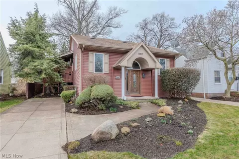 13817 Lakewood Heights Blvd, Cleveland, OH 44107