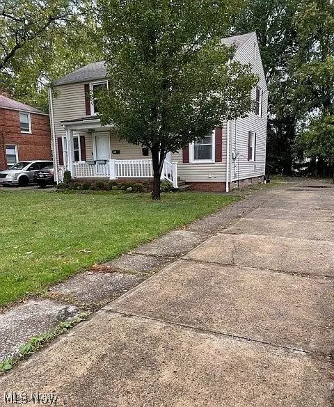 24991 Euclid Ave, Euclid, OH 44117