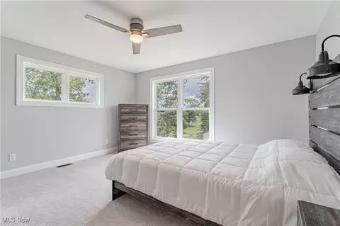 Bedroom - 588 Magnolia Ct, Mayfield, OH 44143 photo 3 of 4