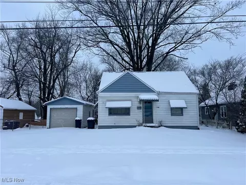 1248 Greenwood Ave, Akron, OH 44320