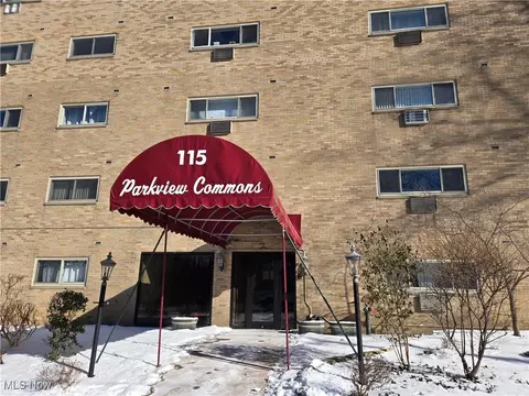 115 S Rocky River Dr #201, Berea, OH 44017