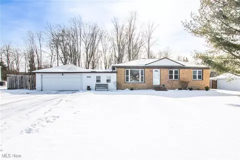 10023 Gabriella Dr, North Royalton, OH 44133