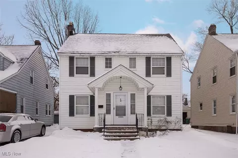 20806 Clare Ave, Maple Heights, OH 44137