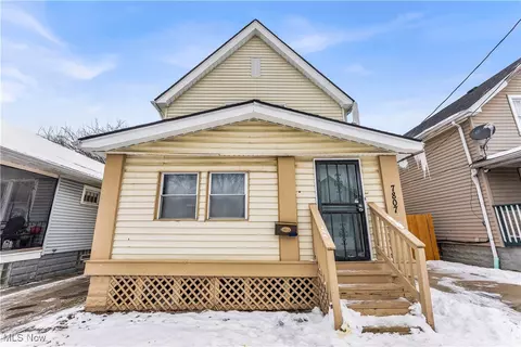 7807 Goodman Ave, Cleveland, OH 44105