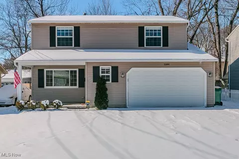 5584 Deerborn Ave, Mentor, OH 44060