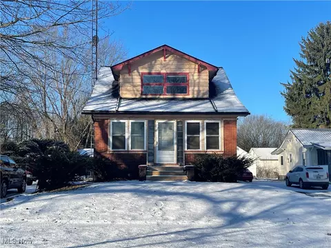 13578 Bandy Rd, Alliance, OH 44601