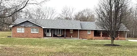 65535 8th Street Rd, Cambridge, OH 43725