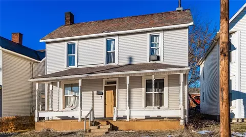 405 Foster Ave, Cambridge, OH 43725