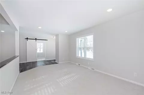 16008 Button St, Middlefield, OH 44062 photo 15