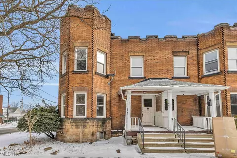 9407 Detroit Ave #2, Cleveland, OH 44102