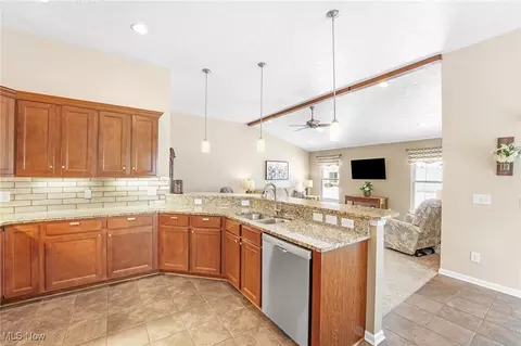 Kitchen - 5145 Cardinal Ct, Lorain, OH 44053 photo 3 of 3