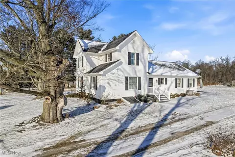 5570 W Garfield Rd, Salem, OH 44460