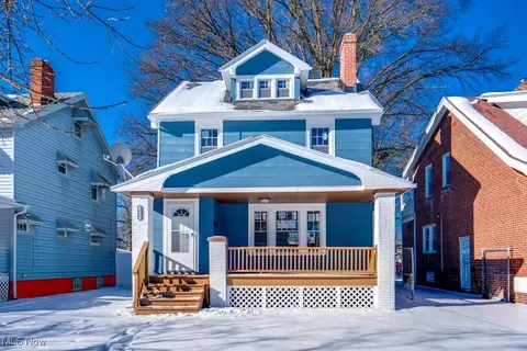 1068 Elbon Rd, Cleveland Heights, OH 44121