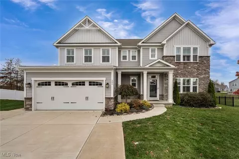 594 Prestwick Path, Painesville, OH 44077