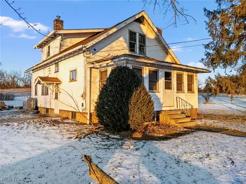 10595 Forty Corners Rd NW, Massillon, OH 44647