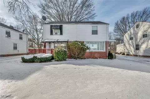 1554 E 256th St, Euclid, OH 44132