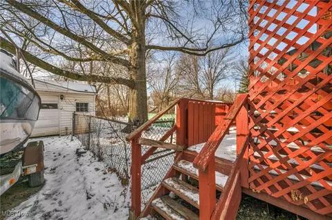 1554 E 256th St, Euclid, OH 44132 photo 35