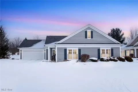 455 Edge Park Ln, Brunswick, OH 44212