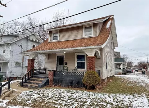 1401 8th St NW, Canton, OH 44703