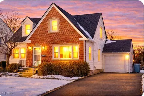 824 Highland Park Blvd, Lorain, OH 44052