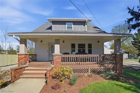 9391-9381 Columbia Rd, Olmsted Falls, OH 44138