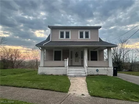 3826 E 78th St, Cleveland, OH 44105