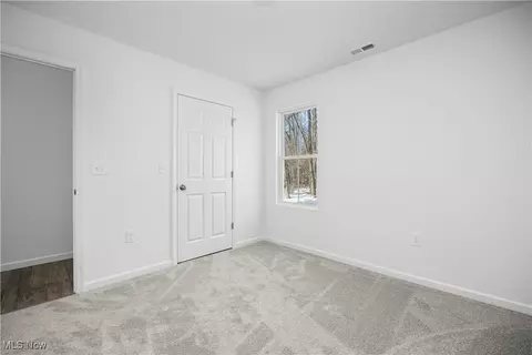 Bedroom - 1999 E Oldgate Rd, Sandusky, OH 44870 photo 8 of 9