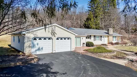 14687 National Rd, Thornville, OH 43076