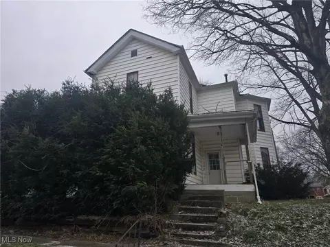 1102 Beatty Ave, Cambridge, OH 43725