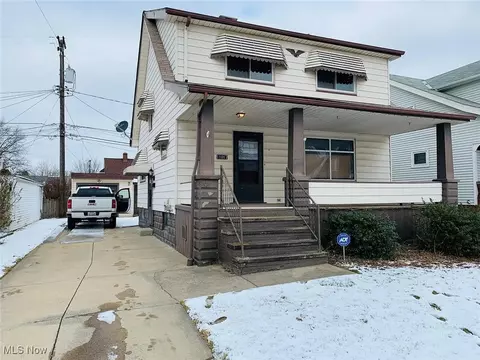 11017 Vernon Ave, Garfield Heights, OH 44125