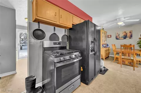 Kitchen - 856 Salem Ave, Elyria, OH 44035 photo 2 of 2