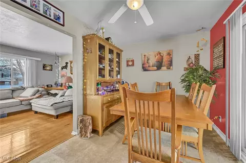 Dining - 856 Salem Ave, Elyria, OH 44035 photo 2 of 2