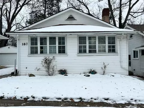187 Highpoint Ave, Akron, OH 44312