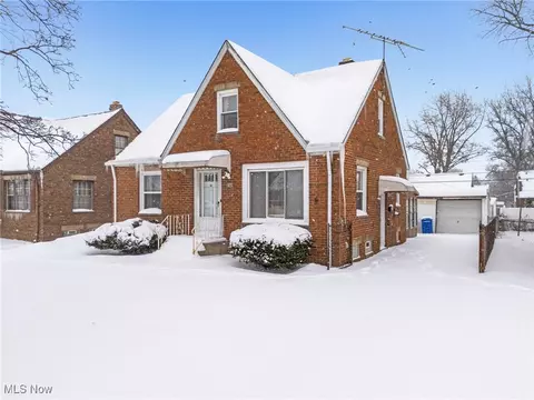 4365 W 146th St, Cleveland, OH 44135