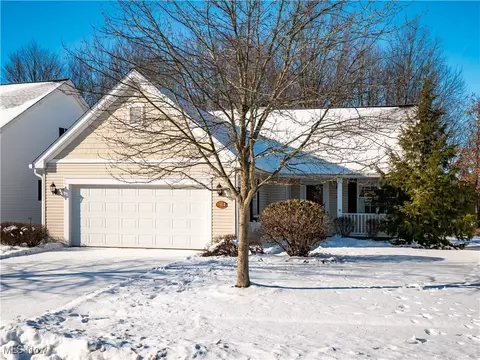 11212 Butternut Ln, North Royalton, OH 44133